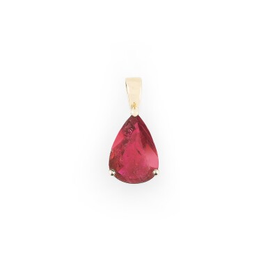 View full screen - View 1 of Lot 44. PENDENTIF RUBIS | RUBY PENDANT.