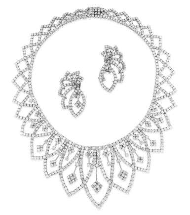 View full screen - View 1 of Lot 166. Demi-parure diamants | Diamond demi-parure.
