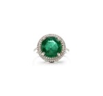 EMERALD AND DIAMOND RING