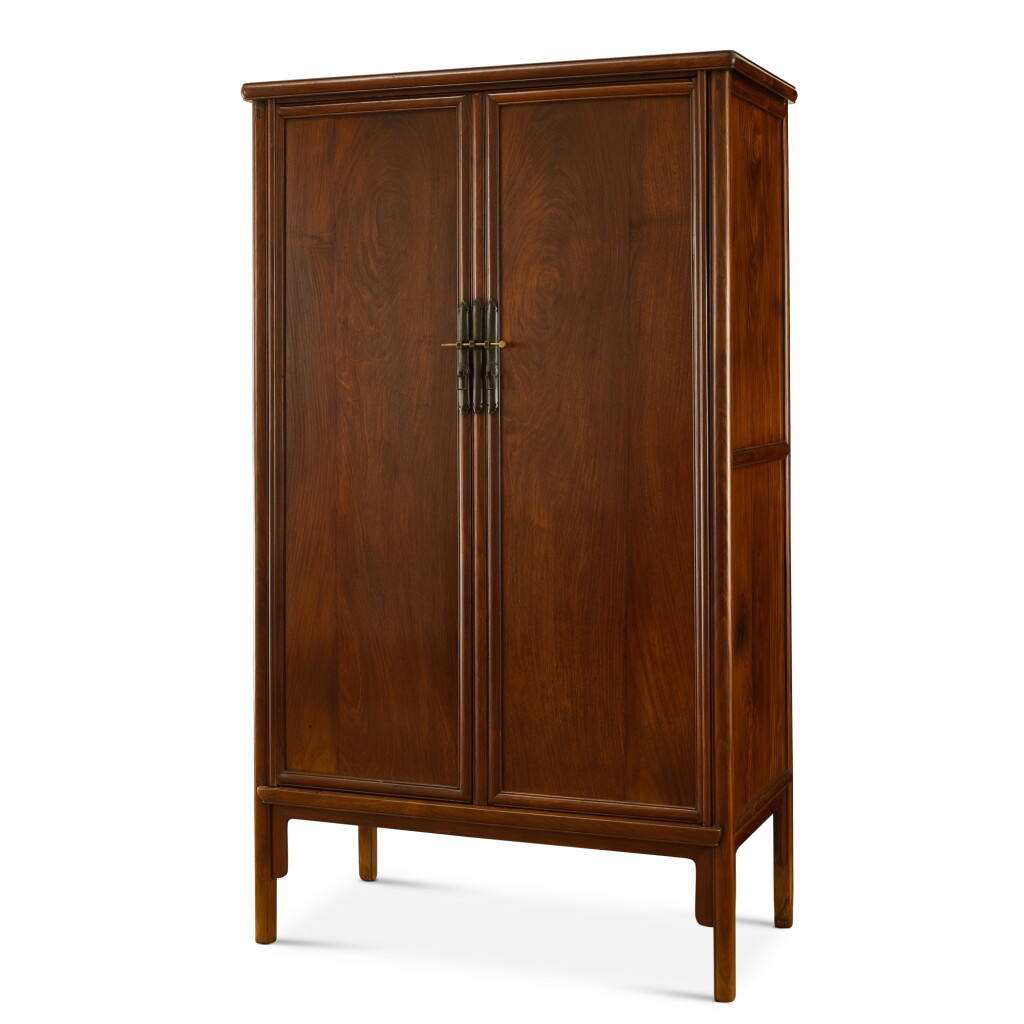 View full screen - View 1 of Lot 3758. A huanghuali round-corner cabinet, Late Ming - early Qing dynasty | 明末至清初 黃花梨面條櫃.