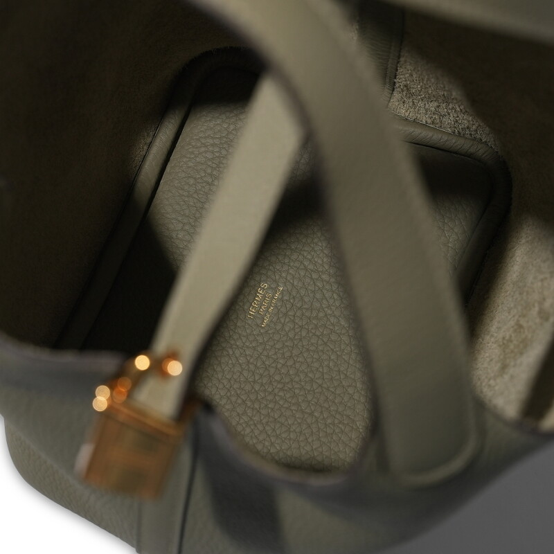 Cover image 0
