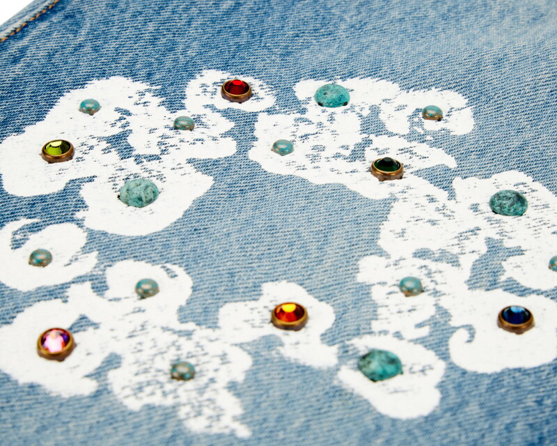 Cover image 0