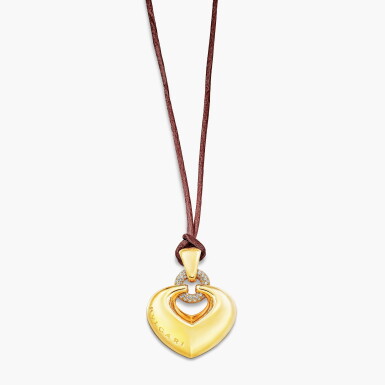 View full screen - View 1 of Lot 1357. Gold and Diamond 'Doppio Cuore' Pendent Necklace | K金 配 鑽石 'Doppio Cuore' 項鏈.