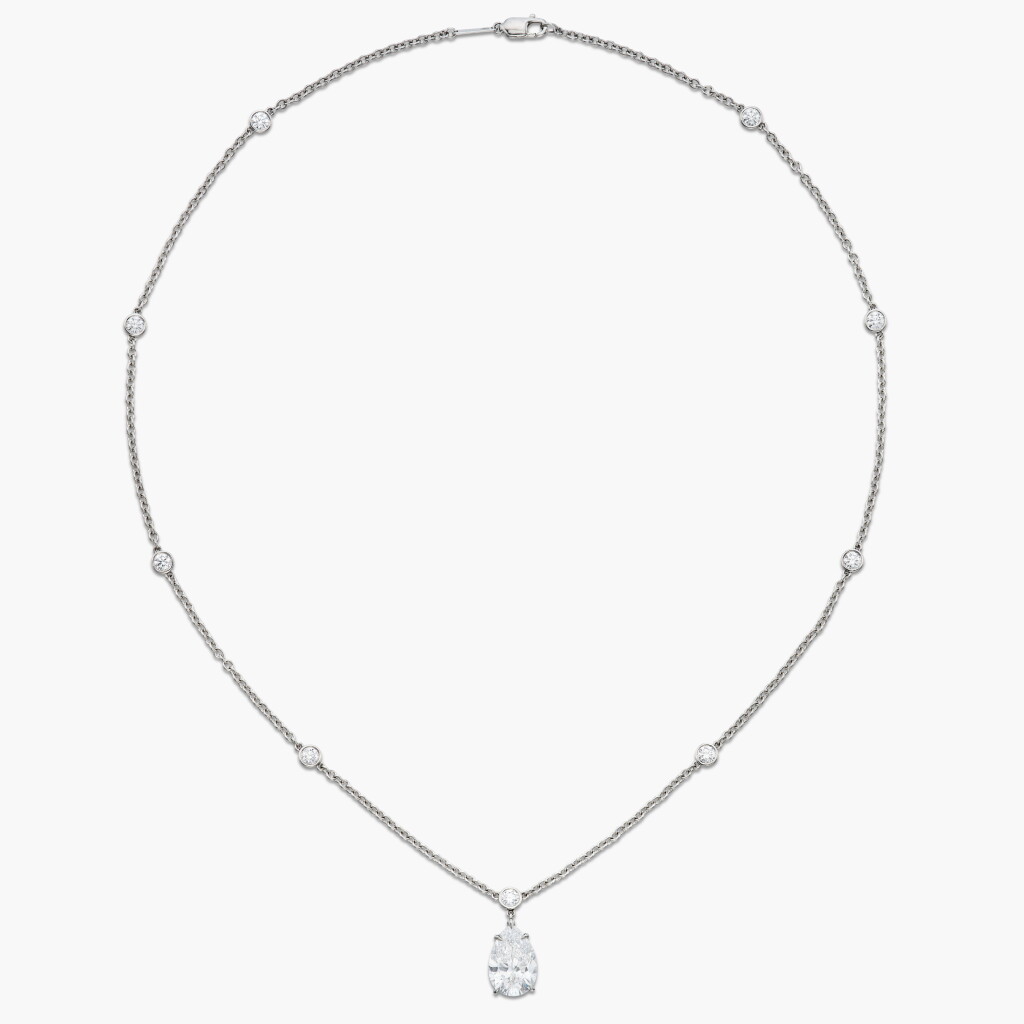 View full screen - View 1 of Lot 106. Diamond Pendant-Necklace 海瑞溫斯頓 | 3.04克拉 梨形 D色 鑽石 項鏈 .