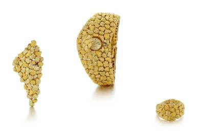 View full screen - View 1 of Lot 9172. GOLD DEMI-PARURE, 'ROCAILLE D'OR', OMEGA, DESIGNED BY GILBERT ALBERT, CIRCA 1965 | K金 腕錶, 戒指及別針套裝, 'Rocaille D'or', 歐米茄 ( Omega ), Gilbert Albert設計, 年份約1965.