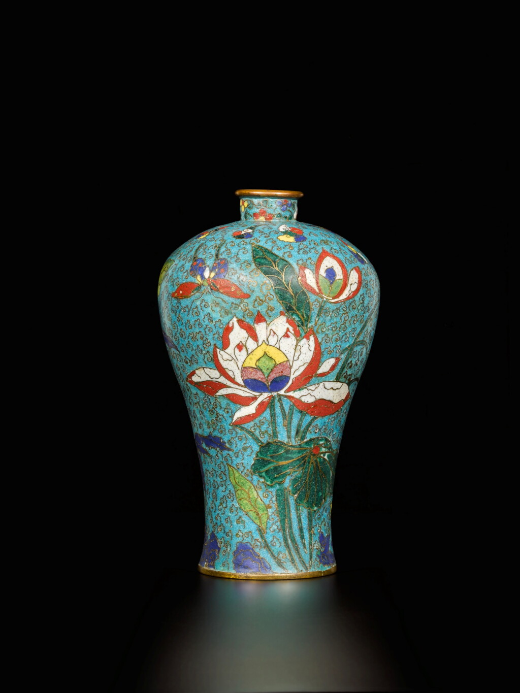 View full screen - View 1 of Lot 83. A cloisonné enamel 'lotus pond' meiping, Ming dynasty, 16th / 17th century | 明十六 / 十七世紀 掐絲琺瑯蓮塘紋梅瓶 《景泰年製》仿款.