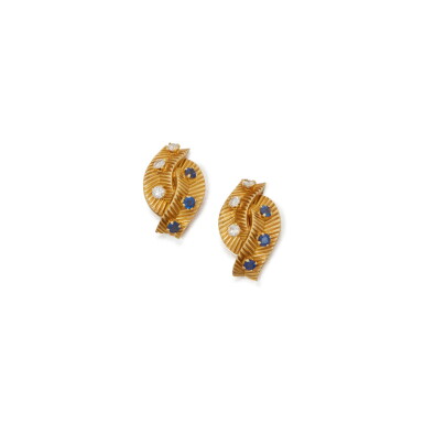 View full screen - View 1 of Lot 17. PAIR OF GOLD, SAPPHIRE AND DIAMOND EARCLIPS, VAN CLEEF & ARPELS.