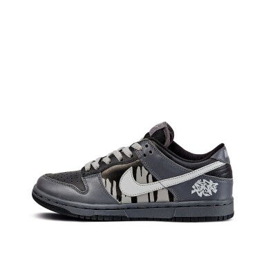 View full screen - View 1 of Lot 8657. Nike Dunk Low 'Stash' with Signed Box | Size 5.