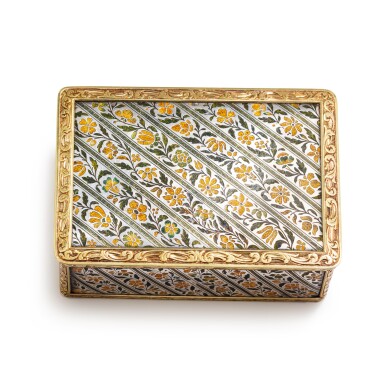 View full screen - View 1 of Lot 334. A parcel-gilt silver and enamel snuff box, possibly René-Dominique Buret, Paris, 1822-1823 Boîte en argent émaillé, probablement par René-Dominique Buret, 1822-1823.