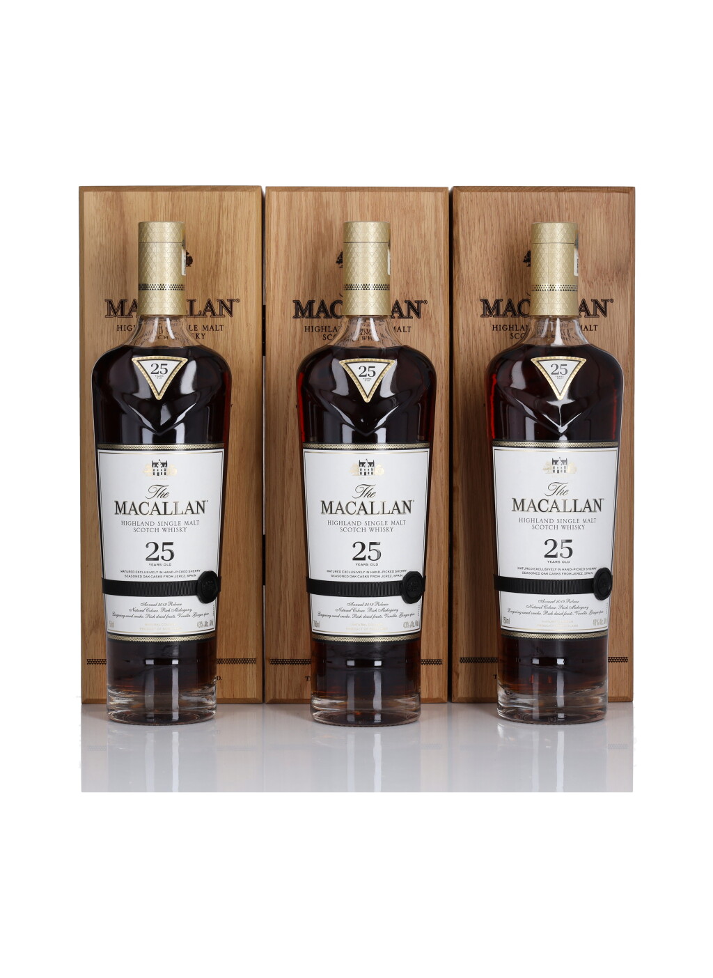 View full screen - View 1 of Lot 79. The Macallan 25 Year Old Sherry Oak 43.0 abv NV (3 BT 75cl).
