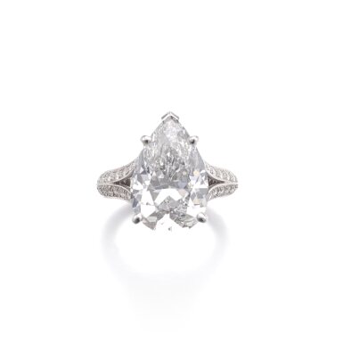 View full screen - View 1 of Lot 663. Diamond ring | 卡地亞鑽石戒指.