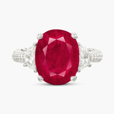 View full screen - View 1 of Lot 1668. Ruby and Diamond Ring | 6.08克拉 天然「緬甸」未經加熱 紅寶石 配 鑽石 戒指.