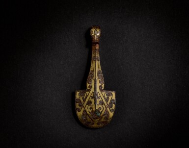 View full screen - View 1 of Lot 143. A gold-inlaid bronze belthook, Eastern Zhou dynasty, Warring States period.