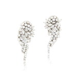 Paire de pendants d'oreille diamants | Pair of diamond pendent ear clips