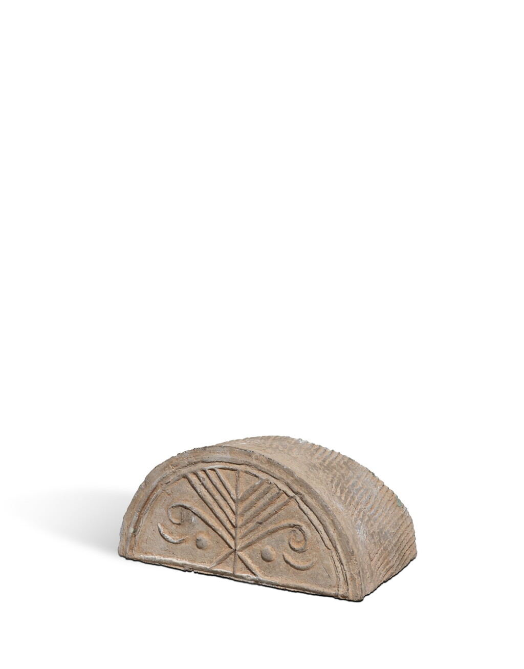 View full screen - View 1 of Lot 5143. A fragmentary pottery tile, Eastern Zhou dynasty, Warring States period | 東周戰國 樹木卷雲乳釘紋瓦當殘件.