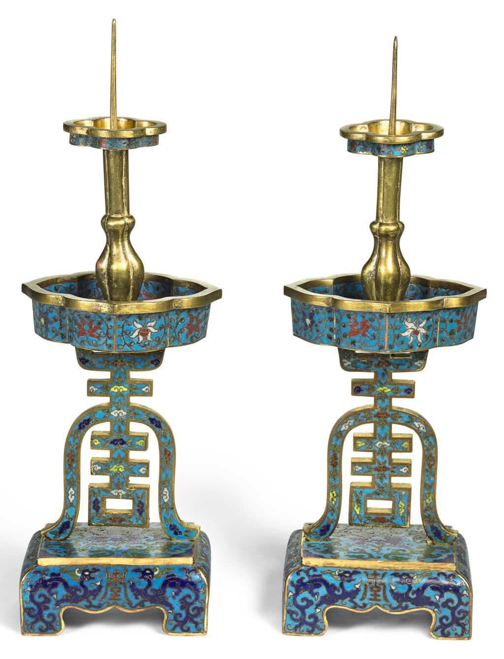 View full screen - View 1 of Lot 360. A PAIR OF CLOISONNE ENAMEL 'SHOU' CANDLESTICKS, QING DYNASTY, 17TH CENTURY | 清十七世紀 掐絲琺琅雙龍捧壽紋燭臺一對.