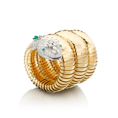View full screen - View 1 of Lot 1899. ‘Serpenti’ Diamond and Emerald Wristwatch | 寶格麗 | ‘Serpenti’ 鑽石 配 祖母綠 腕錶.