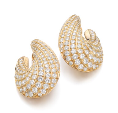 View full screen - View 1 of Lot 55. PAIR OF DIAMOND EAR CLIPS | FRED.