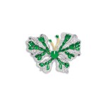 JADEITE AND DIAMOND BROOCH 天然翡翠 配 鑽石 別針