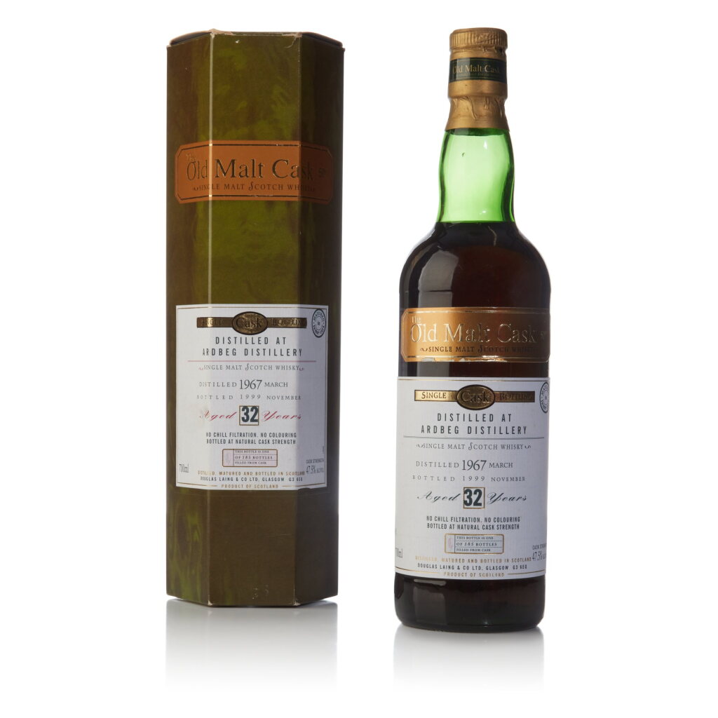 Voir en plein écran - Voir 1 du lot 53. Ardbeg Douglas Laing Old Malt Cask 32 Year Old 47.5 abv 1967 (1 BT 70cl).