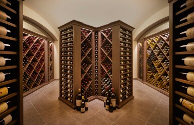 View full screen - View 1 of Lot 1370. Château Cheval Blanc 2009 (12 BT).