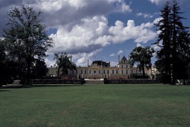 View full screen - View 1 of Lot 893. Château Beychevelle 2000 (6 MAG).