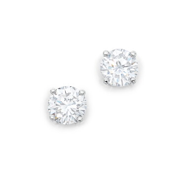 View full screen - View 1 of Lot 1617. Pair of Diamond Ear Studs | 3.01及3.00克拉 圓形 D及E色 鑽石 耳環一對.