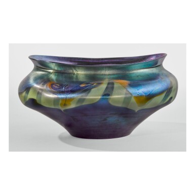View full screen - View 1 of Lot 42. TIFFANY STUDIOS | DECORATED BOWL.