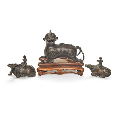 View full screen - View 1 of Lot 838. A bronze figure of a qilin, Ming dynasty.