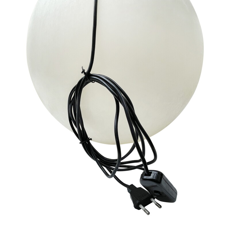 Cover image 0