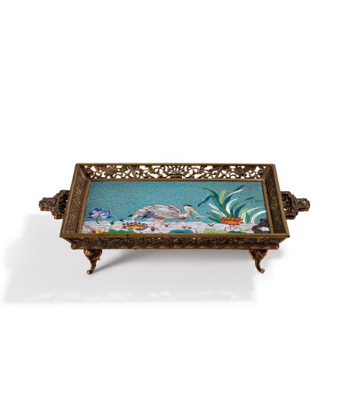 View full screen - View 1 of Lot 113. A gilt-bronze and cloisonne enamel "japoniste" tray, attributed to Edouard Lièvre, late 19th century | Plateau japonisant en bronze doré et émaux cloisonnés attribués à Edouard Lièvre, fin du XIXe siècle.