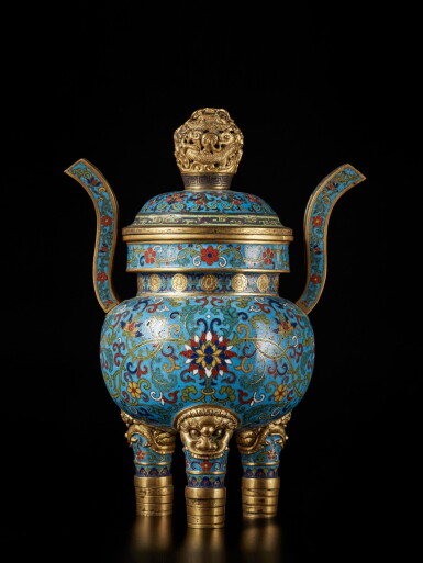 View full screen - View 1 of Lot 281. A cloisonné enamel 'lotus' tripod censer and a cover, Mark and period of Qianlong | 清乾隆 銅胎掐絲琺瑯纏枝蓮紋朝冠耳三足爐配蓋 《乾隆年製》款.