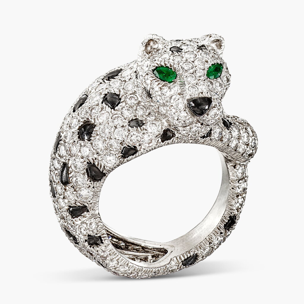 View full screen - View 1 of Lot 1654. Diamond, Onyx and Emerald ‘Panthère’ Ring | 卡地亞 | 鑽石 配 縞瑪瑙 及 祖母綠 ‘Panthère’ 戒指 .