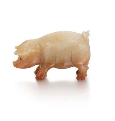 View full screen - View 1 of Lot 26. A jewelled Fabergé aventurine quartz model of a piglet, St Petersburg, circa 1900.