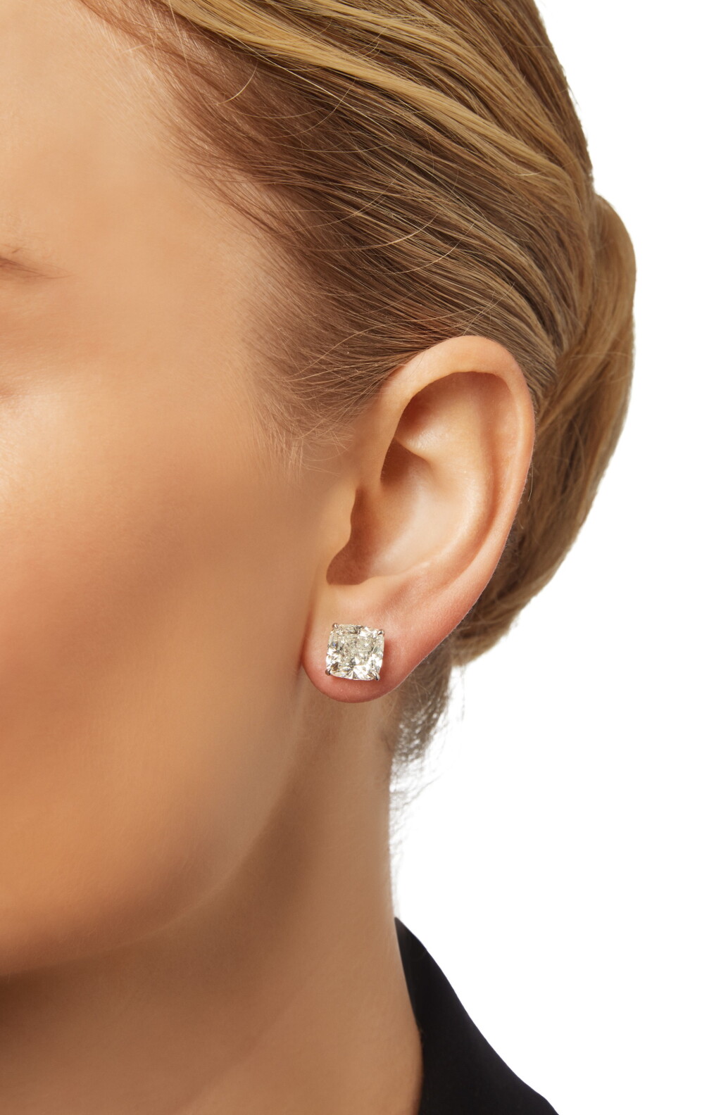 View full screen - View 1 of Lot 72. PAIR OF DIAMOND STUDS.