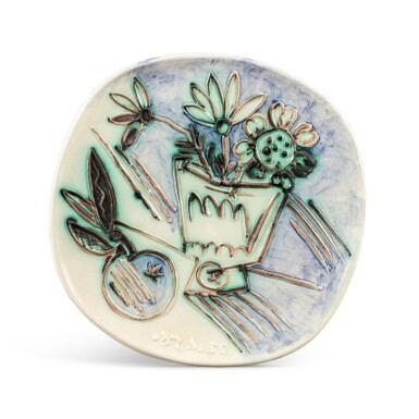 View full screen - View 1 of Lot 79. Bouquet à la pomme.