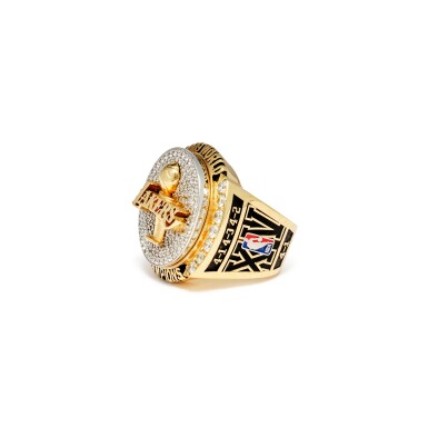 View full screen - View 1 of Lot 18. Los Angeles Lakers 2009 NBA Championship Ring.