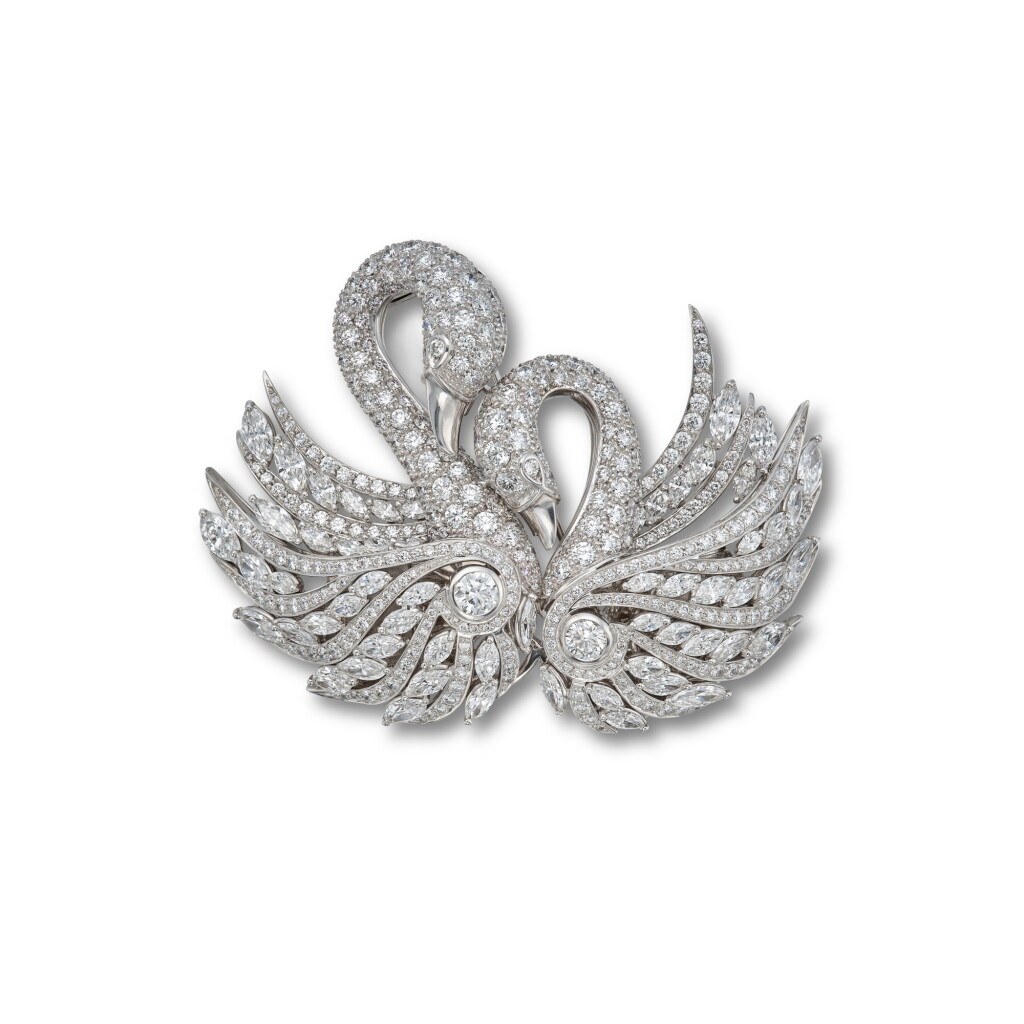 View full screen - View 1 of Lot 91. Diamond Double Clip-Brooch | 格拉夫 | 鑽石雙扣胸針.