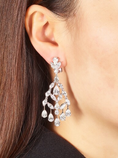 View full screen - View 1 of Lot 1062. Pair of Diamond Pendent Earrings | 格拉夫| 鑽石耳墜一對 (鑽石共重約18.50克拉).