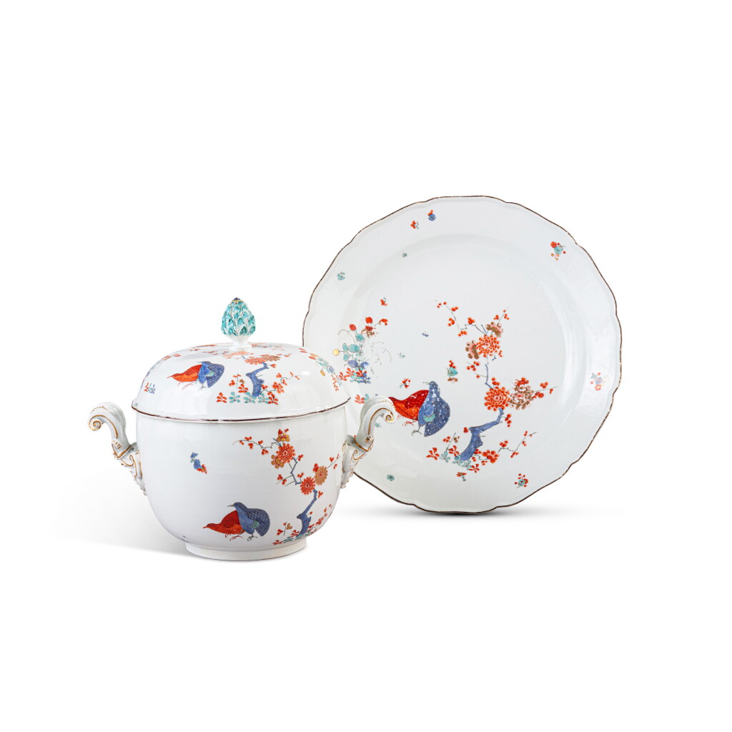 View full screen - View 1 of Lot 365. A Meissen porcelain Kakiemon 'Two Quail' pattern large two-handled circular tureen, cover and stand, circa 1730-35.