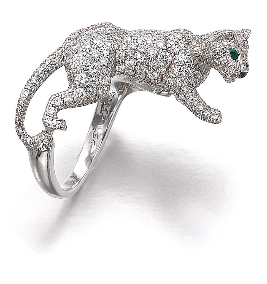 View full screen - View 1 of Lot 1101. Emerald, onyx and diamond ring, 'Panthère'.