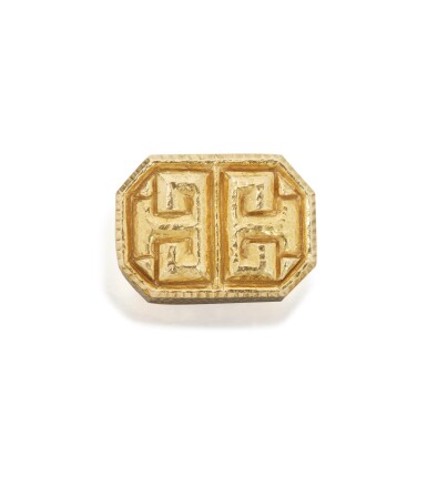 View full screen - View 1 of Lot 58. GOLD RING, DAVID WEBB.