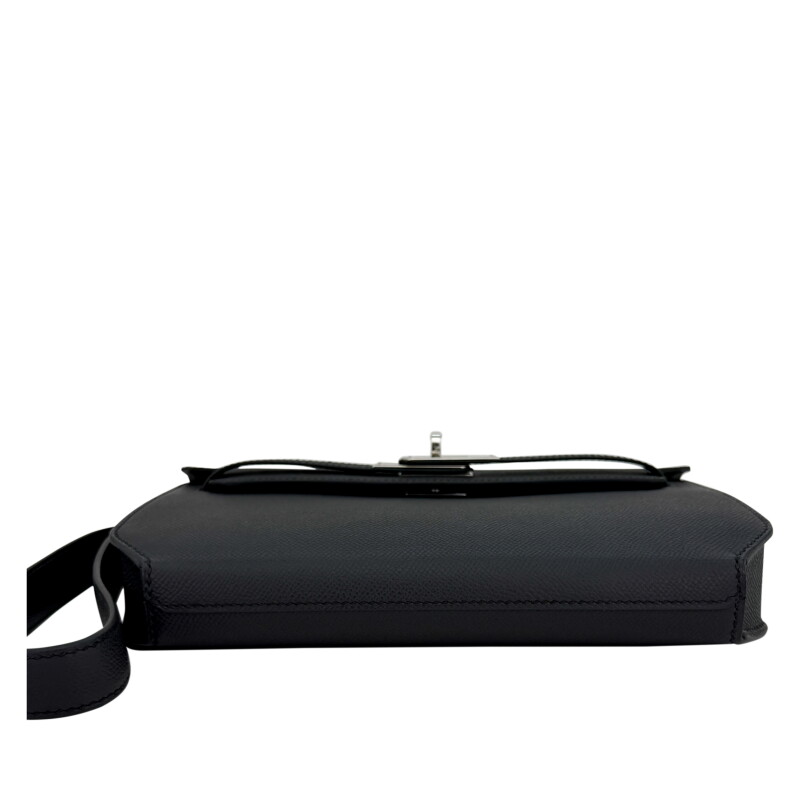 Cover image 0