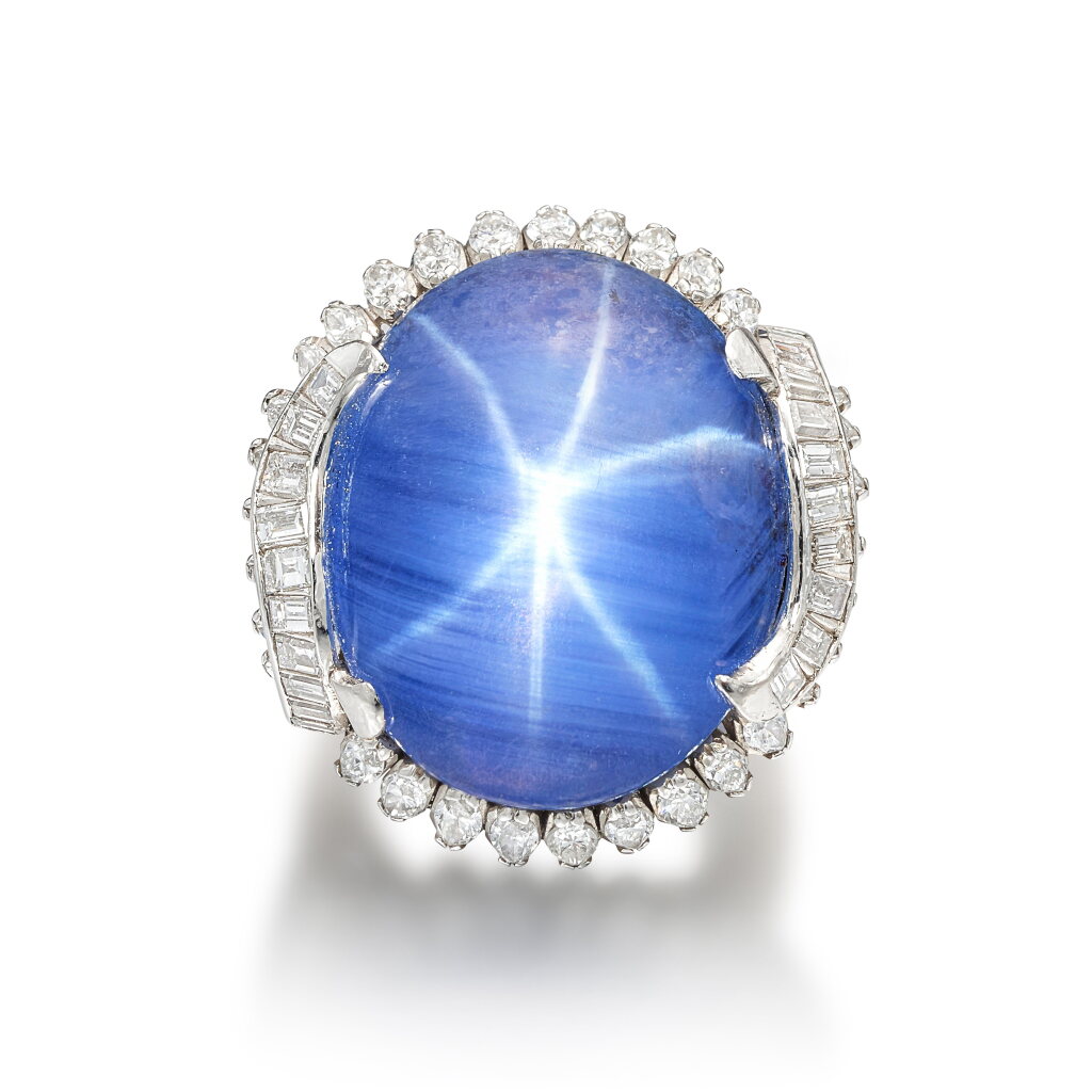 View full screen - View 1 of Lot 1866. STAR SAPPHIRE AND DIAMOND RING | 天然 「斯里蘭卡」未經加熱星光藍寶石 配 鑽石 戒指.