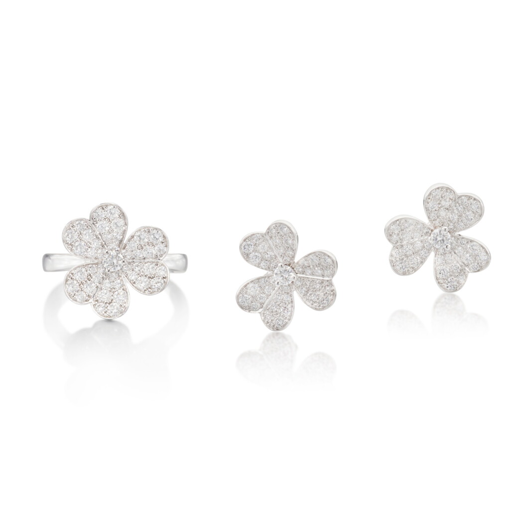View full screen - View 1 of Lot 1981. ‘Frivole' Diamond Demi-Parure | 梵克雅寶 | ‘Frivole’ 鑽石 戒指 配 耳環套裝.