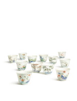 A fine and exceedingly rare set of twelve famille-verte ‘month’ cups, Marks and period of Kangxi | 清康熙 五彩十二月花神盃一套十二件 《大清康熙年製》款