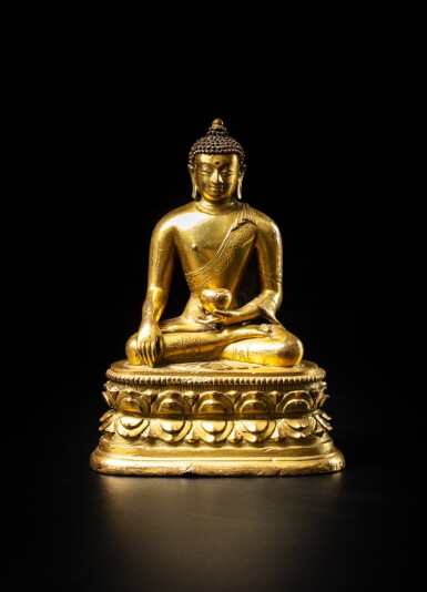 View full screen - View 1 of Lot 189. A gilt-copper alloy figure of Shakyamuni Buddha, Mongolia, 18th century | 蒙古 十八世紀 銅合金鎏金釋迦牟尼佛坐像.