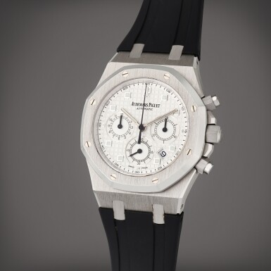 View full screen - View 1 of Lot 23. Reference 26022BC.OO.D002CR.01 Royal Oak | A white gold automatic chronograph wristwatch with date, Circa 2010.