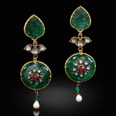 View full screen - View 1 of Lot 8. A pair of gem-set emerald earrings, India, 19th/20th century.
