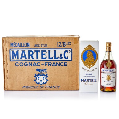View full screen - View 1 of Lot 8574. Martell Medaillon VSOP 40.0 abv NV (12 BT70).